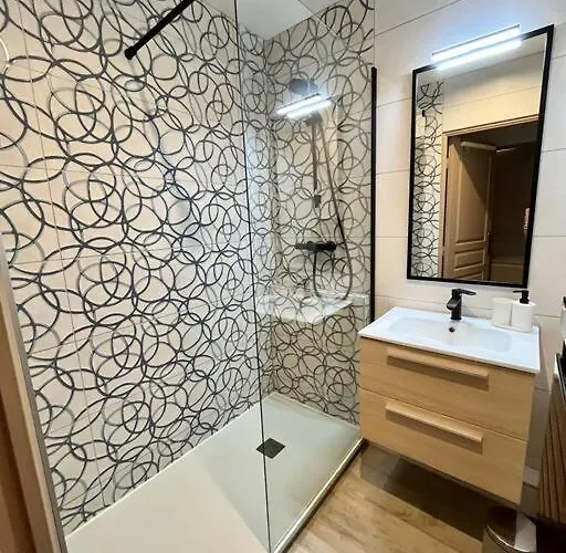 Domaine Iratzia Erromardie - T2 *